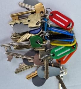 key holding services bunch of keys to secure properties during mobile security patrol service