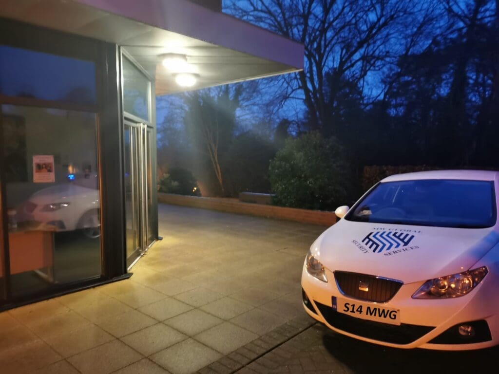MW Global keyholding and alarm response vehicle attending commercial premises at night